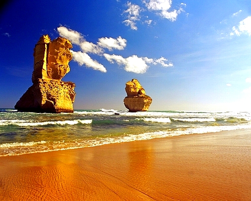  La fameuse plage des douzes apotres dans l`tat de Victoria en (australie)